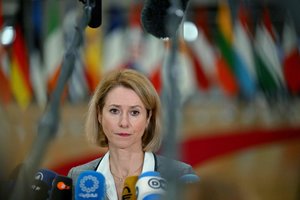 ES siunčia pasiuntinį pokalbiams su naujaisiais Sirijos lyderiais