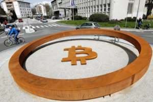 Bitkoino kursas pasiekė naują rekordą