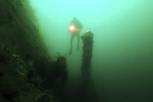 Skelbia, kad vandenynų dugne slypi „uždelsto veikimo bombos“