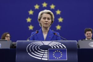 U. von der Leyen: ES gali persvarstyti ekonomines sankcijas Sirijai