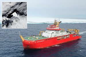 Didžiausias pasaulyje ledkalnis vėl pajudėjo: mokslininkai pateikė prognozes