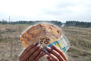 Tai, kas galėjo būti seniausiai pastatyta, vis dar buksuoja: verslininkai negali patikėti akibrokštu iš valstybinės įmonės