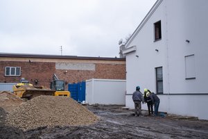 Statybų aikštelėse – nauji reikalavimai: paaiškino, kodėl statybų procesai gali užtrukti