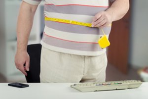 Dažnas neįtaria, kad tai turi įtakos svorio pokyčiams: troškulį painioja su alkio jausmu