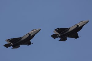 Praėjusią savaitę NATO naikintuvai 3 kartus kilo lydėti Rusijos orlaivių