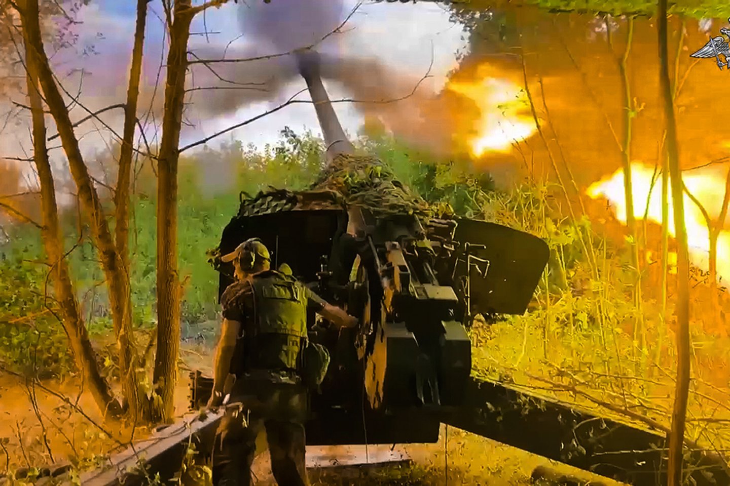 Karas Ukrainoje. Kurskas.<br>AP/Scanpix nuotr.