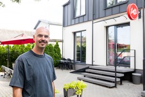 Desertinė Nemenčinėje išsiplėtė iki sostinės Konarskio turgelio – jų tortai lyg iš pasakos