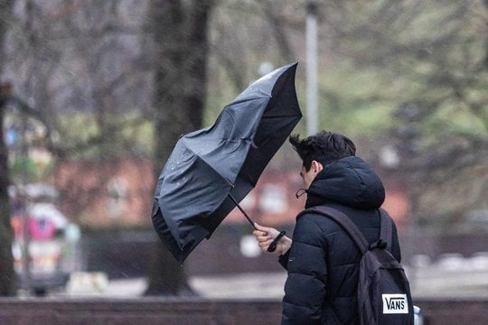 Paskutines metų dienas lydės rudeniški orai: temperatūra išliks teigiama