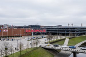 Kauno „Akropolio“ parkinge grąžinama ankstesnė tvarka, keičiami įkainiai