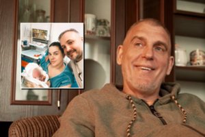 Gintaro Einikio šeimoje krykštauja kūdikis: paviešino akimirką iš ligoninės ir atskleidė vardą