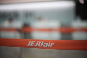 Po tragiškos aviakatastrofos Pietų Korėjoje – incidentas dar viename „Jeju Air“ lėktuve