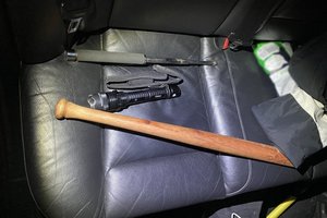 Pasieniečiams įkliuvo gatvių muštynėms pritaikytomis priemonėmis apsiginklavę šalčininkiečiai