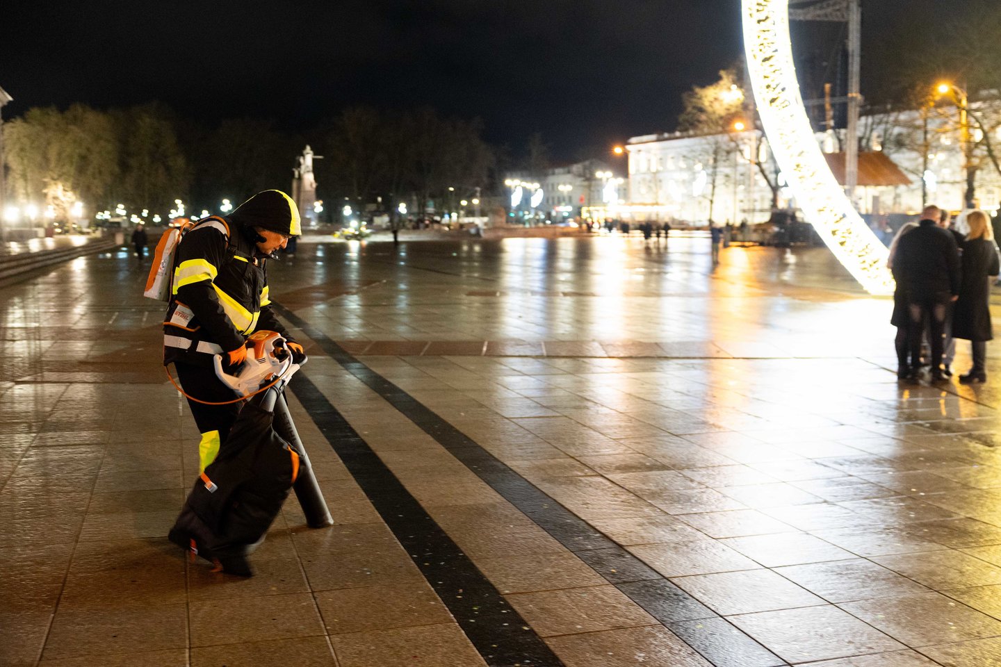 Tvarkoma Vilniaus Katedros aikštė.<br>T.Bauro nuotr.
