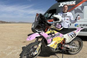 Testuose prieš Dakarą savo KTM išbandęs Mykolas Paulavičius: „Tai visiškai kito lygio motociklas“