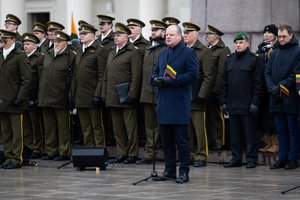 S. Skvernelis: vėliava Gedimino bokšte nėra vien simbolis, trispalvė turi būti mūsų širdyse