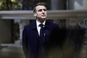 E. Macronui teko pripažinti savo sprendimo pasekmes 