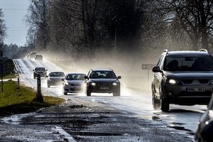 Įsigalioja nauja tvarka: 70 tūkst. šalies vairuotojų prarado galimybę sėsti prie vairo