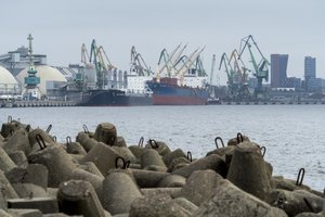 Klaipėdos senamiestyje įsigalioja nemokamas parkavimas: kada juo galėsite naudotis