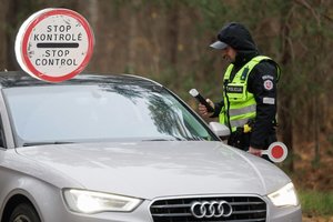 Košmariška statistika: sunku patikėti, kiek ir kokių pažeidimų lietuviai pernai padarė keliuose