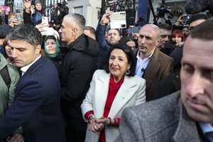 Sakartvele – neišgirsti protesto balsai ir grasinimai: šalies ateitis skendi migloje