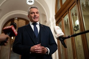 Austrijos liaudies partija nutraukė derybas dėl koalicijos su socialdemokratais