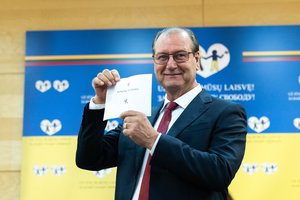 Darbo partija svarsto apie susijungimą su kitomis politinėmis jėgomis