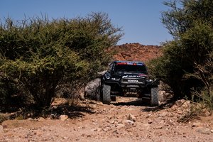 B. Vanagas pasiskundė dėl sutrenktos galvos: turėjome įspūdingą nusileidimą nuo kopos