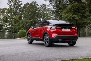 Įmonių automobiliai – paskui visuotines madas: į ką persėda darbuotojai?