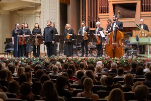 Nacionalinės filharmonijos lankytojams įteiktos muzikinės Trijų karalių dovanos