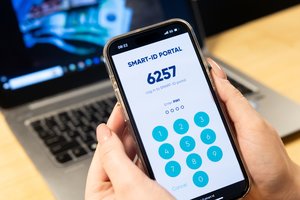 Po naujovių bankuose visus gyventojus ragina susipažinti su pokyčiais: kitaip patirsite nuostolių