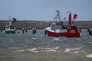 Šiaurės jūroje siaučia smarki audra: Vokietijoje sustojo susisiekimas keltais