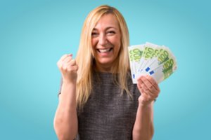 3 Zodiako ženklai, kurie neįsivaizduoja laimės be pilnos piniginės