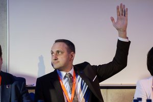 VTEK: A. Cesiulis pasinaudojo tarnybine padėtimi, užsakomuoju straipsniu pažeidė Viešųjų ir privačių interesų įstatymą