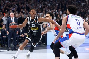 Strategą pakeitusi „Anadolu Efes“ derasi su buvusiu Ž. Obradovičiaus auklėtiniu