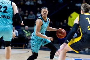 Šokas Vilniuje: galingą atkarpą sugėrę „Wolves“ gavo Europos taurės autsaiderių smūgį