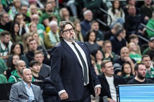 „Žalgirio“ vedlio traumos reikšmę pagarsinęs A. Trinchieri kritikavo L. Walkerį: „Jis nepakankamai padeda komandai“