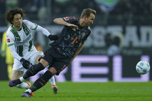 „Bayern“ įvartis lėmė pergalę ir pirmąją vietą Vokietijos čempionate