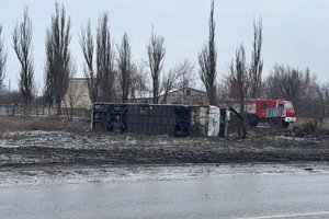 Per autobuso avariją Rusijos okupuotoje rytinėje Ukrainos dalyje žuvo trys žmonės