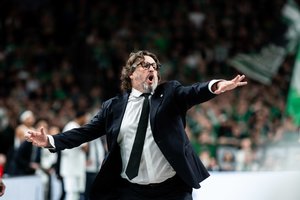 „Žalgirio“ treneris A. Trinchieri neslėpė komandos bėdų: „Turime problemų? Taip“