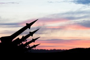 „The Wall Street Journal“: pasaulis įžengė į naują branduolinės grėsmės etapą, saugumo era baigėsi