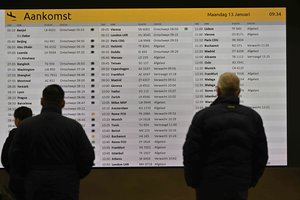 Sumaištis Belgijoje: atšaukiami skrydžiai, vėluoja traukiniai – saugumas nebegali būti garantuotas