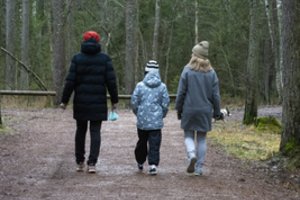 Į šalį plūstels šilumos banga: kai kur termometrai sieks net 8 laipsnius šilumos