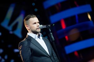 Po skyrybų Jokūbas Bareikis nėrė į naujus santykius: nauja mylimoji – gerokai jaunesnė