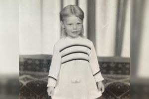 Žinoma Lietuvos atlikėja pasidalijo vaikystės nuotrauka: ar atpažįstate?