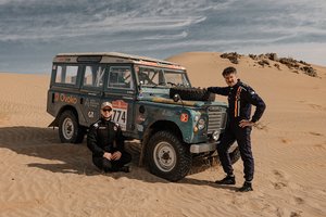 Dakaro ralyje – Lietuvos ekipažo triumfas: į gimtinę parveš garsiąją Beduino statulėlę