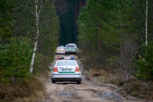 Kraupus nusikaltimas Alytaus rajone: pagrobėjai vyrą skandino upėje, daužė, tęsė kankinimus miške