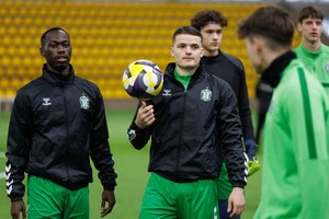 Pirmieji Lietuvos čempionų ėjimai rinkoje – prie „Žalgirio“ prisijungė du švedai