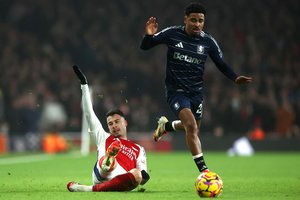 Dovanėlė „Liverpool“ futbolininkams: „Arsenal“ išbarstė taškus namuose