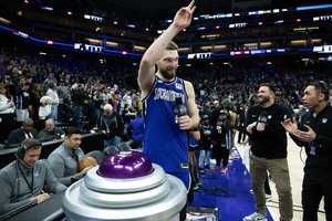 Iš D. Sabonio lūpų – liaupsės J. Valančiūnui: „Jis man yra it didysis brolis“