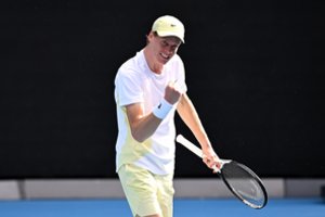 3,5 valandos kovojęs J. Sinneris galiausiai užsitikrino vietą „Australian Open“ ketvirtfinalyje